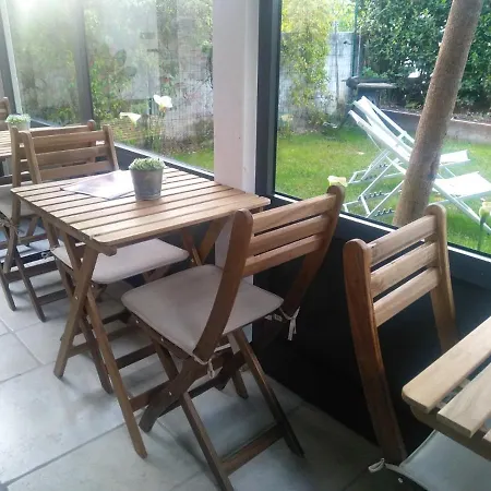 Riparo Di Masseria Urbana